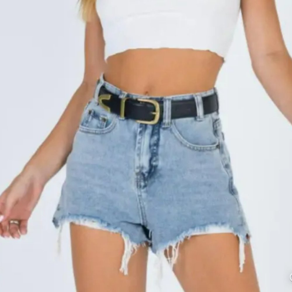 Princess Polly Jane Light Wash Denim Shorts Size 2